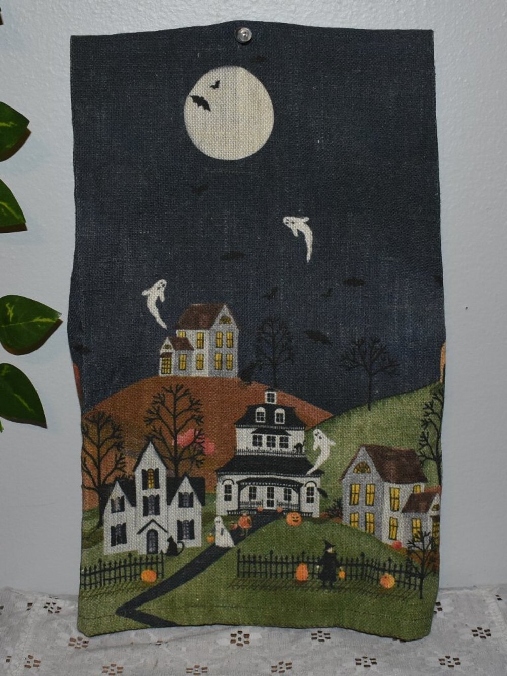 Vintage Style Halloween Hand Towel